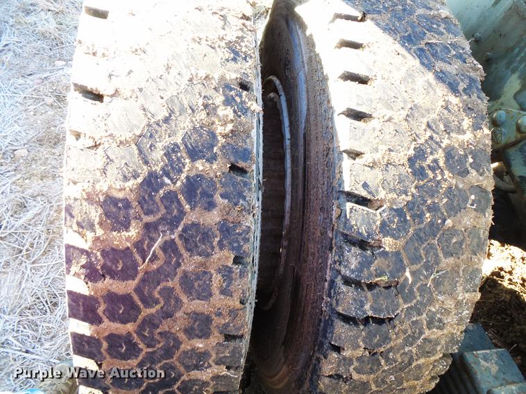 image for item DC1204 1980 Mack RD688 semi truck