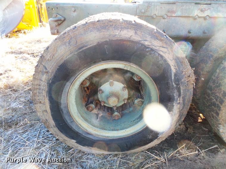 image for item DC1204 1980 Mack RD688 semi truck