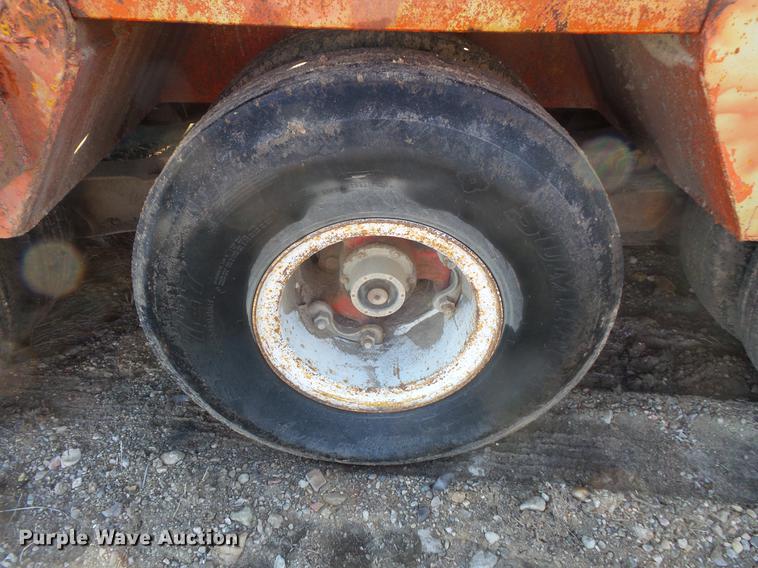 image for item DC1206 1969 Leland TL40D equipment trailer