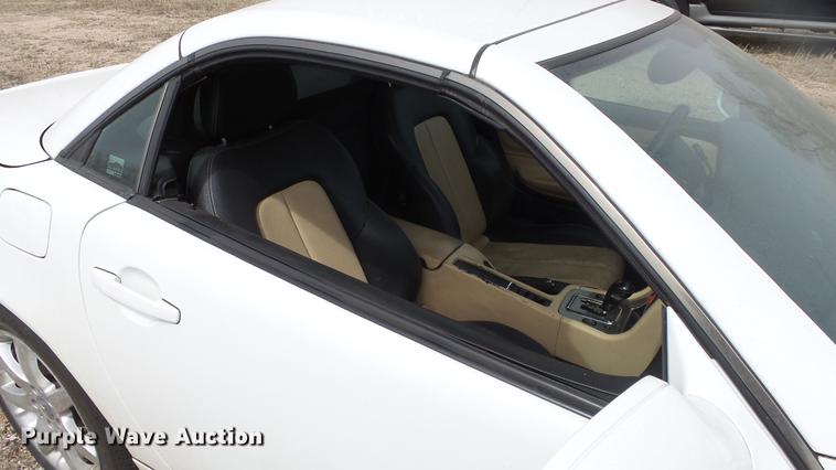 image for item DC3060 2001 Mercedes Benz SLK230 Kompressor convertible
