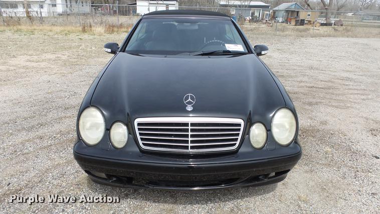 image for item DC3061 2003 Mercedes Benz CLK320 Cabriolet convertible