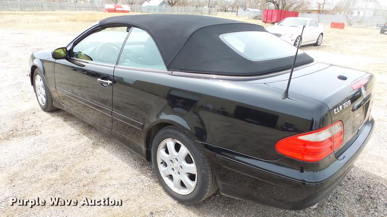 image for item DC3061 2003 Mercedes Benz CLK320 Cabriolet convertible