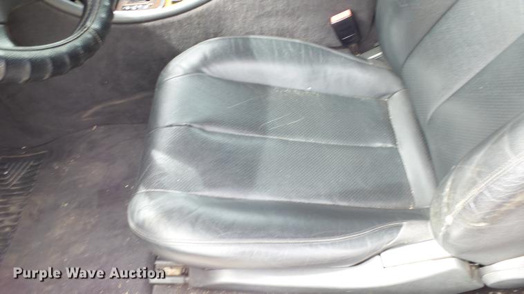 image for item DC3061 2003 Mercedes Benz CLK320 Cabriolet convertible