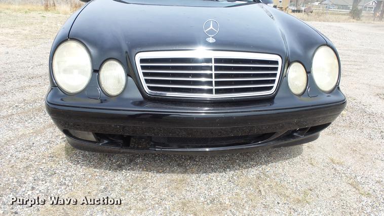 image for item DC3061 2003 Mercedes Benz CLK320 Cabriolet convertible