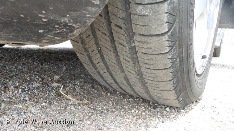 image for item DC3061 2003 Mercedes Benz CLK320 Cabriolet convertible