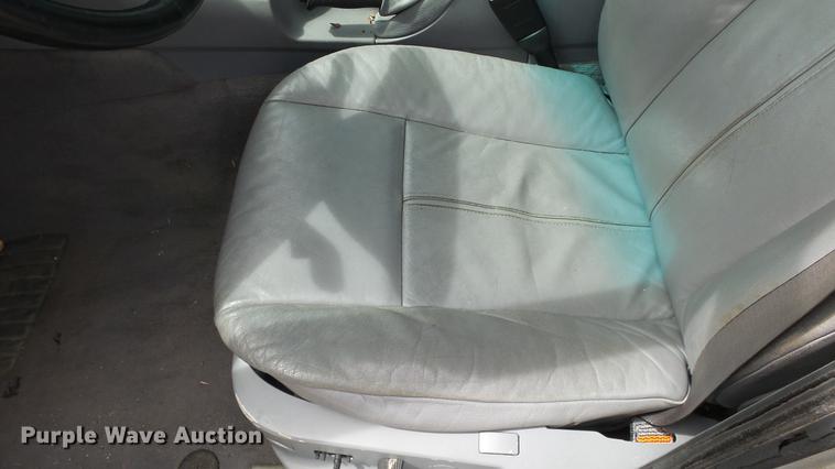 image for item DC3062 2000 BMW 528i