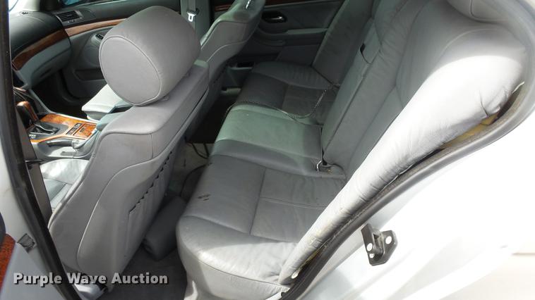 image for item DC3062 2000 BMW 528i