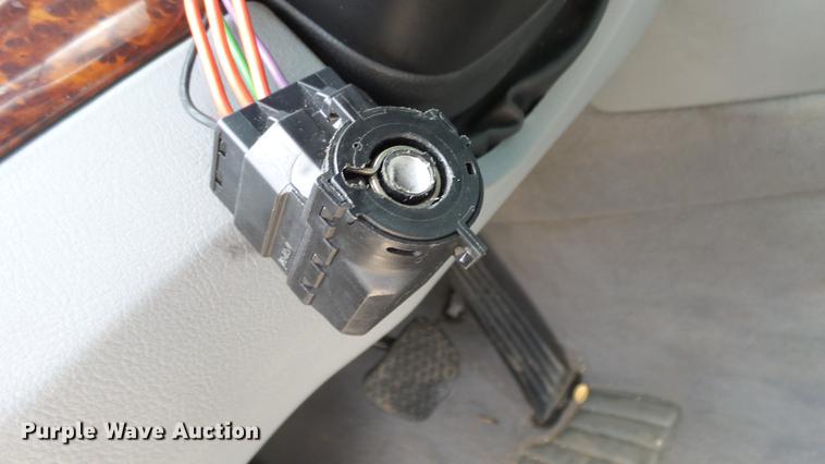 image for item DC3062 2000 BMW 528i