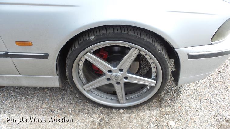 image for item DC3062 2000 BMW 528i