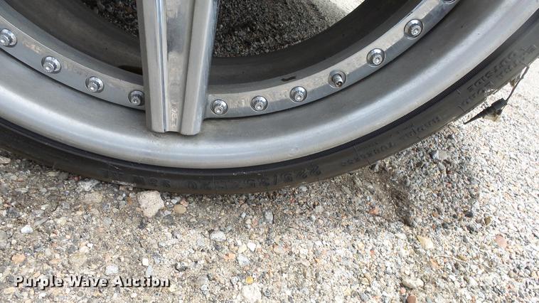 image for item DC3062 2000 BMW 528i