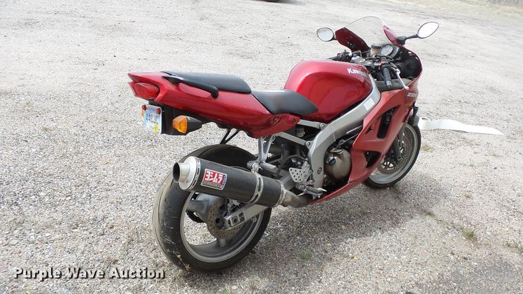 image for item DC3063 2007 Kawasaki ZZR600 motorcycle