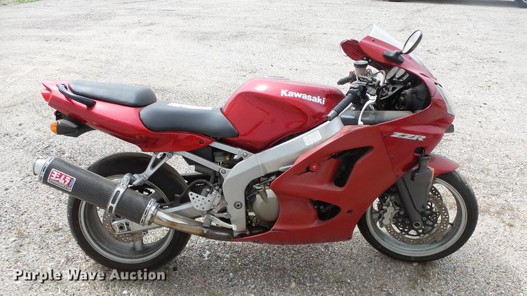 image for item DC3063 2007 Kawasaki ZZR600 motorcycle