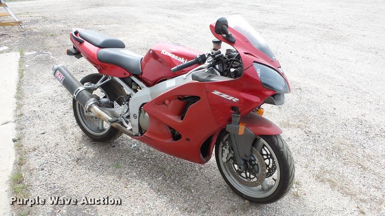 image for item DC3063 2007 Kawasaki ZZR600 motorcycle