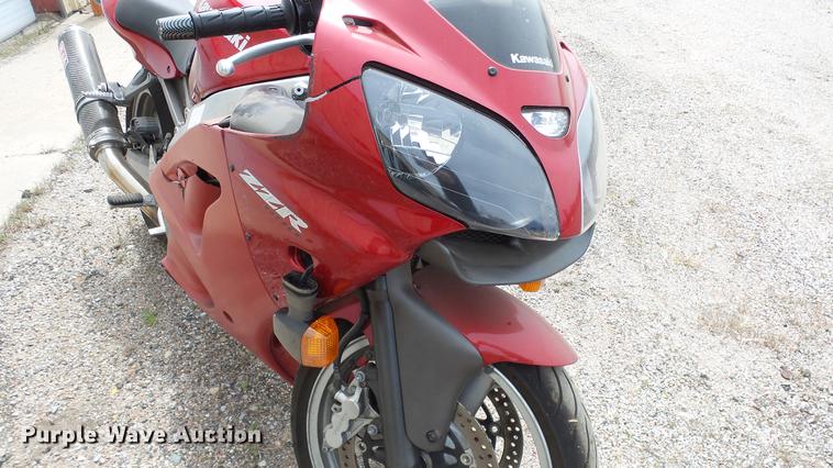 image for item DC3063 2007 Kawasaki ZZR600 motorcycle