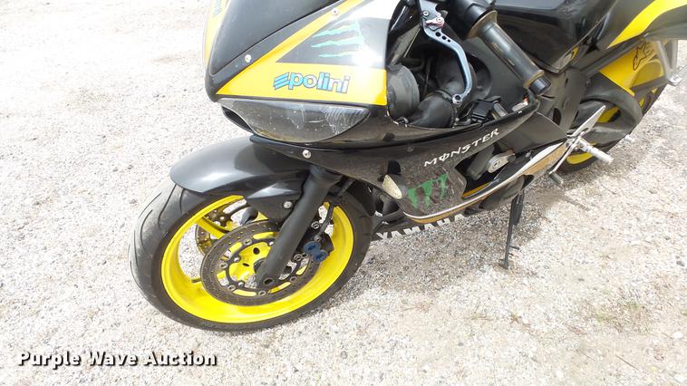 image for item DC3064 2004 Yamaha YZF-R6S/C motorcycle