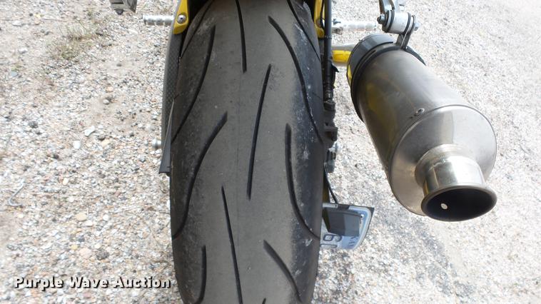 image for item DC3064 2004 Yamaha YZF-R6S/C motorcycle