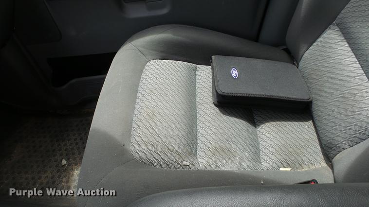 image for item DC3066 2003 Ford Explorer Sport Trac SUV