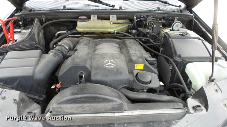 image for item DC3067 1999 Mercedes Benz ML320 SUV