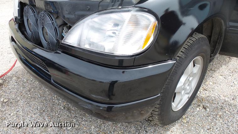 image for item DC3067 1999 Mercedes Benz ML320 SUV