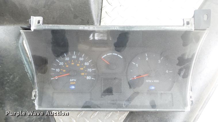 image for item DC3073 1998 Blue Bird TC2000 school bus