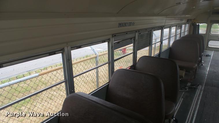 image for item DC3073 1998 Blue Bird TC2000 school bus