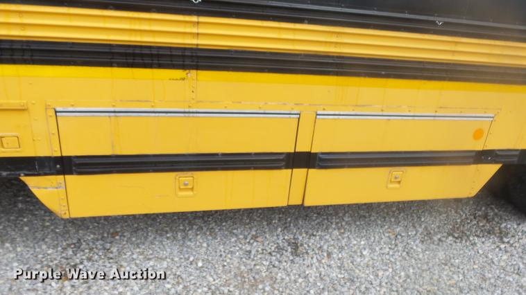 image for item DC3073 1998 Blue Bird TC2000 school bus