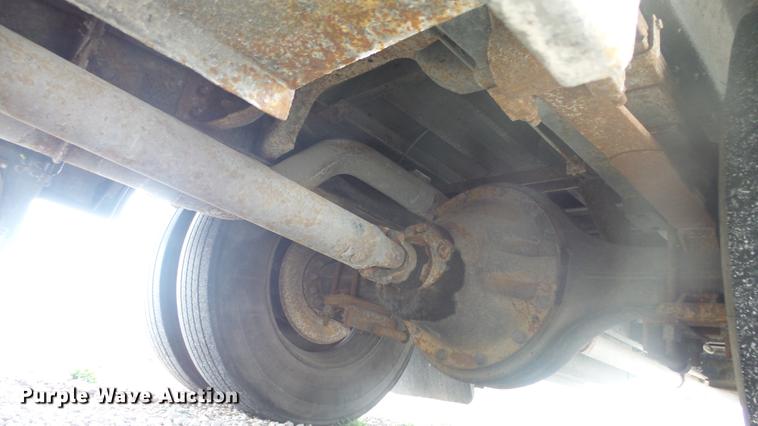 image for item DC3073 1998 Blue Bird TC2000 school bus