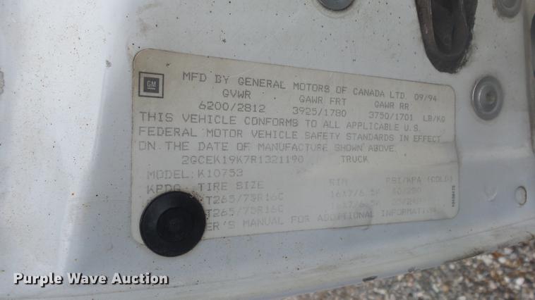 image for item DC3074 1994 Chevrolet 1500 Ext. Cab pickup truck