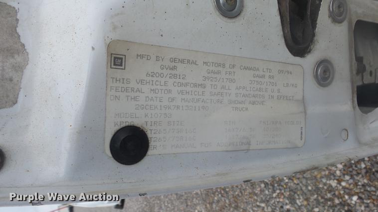 image for item DC3074 1994 Chevrolet 1500 Ext. Cab pickup truck