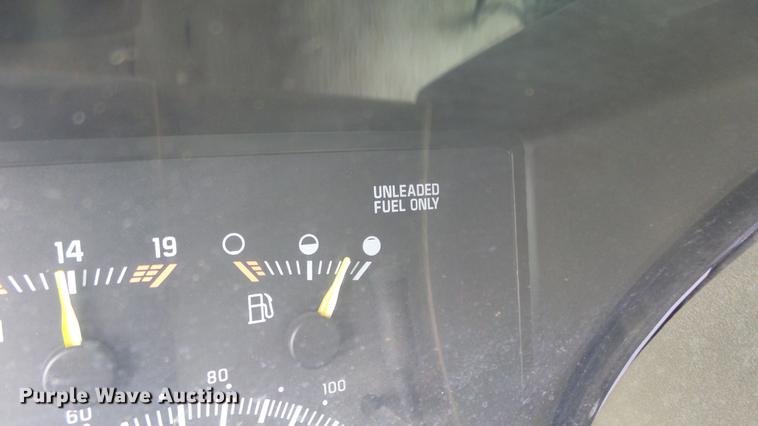 image for item DC3074 1994 Chevrolet 1500 Ext. Cab pickup truck