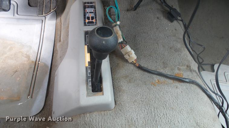 image for item DC3074 1994 Chevrolet 1500 Ext. Cab pickup truck