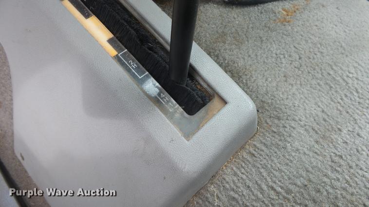 image for item DC3074 1994 Chevrolet 1500 Ext. Cab pickup truck