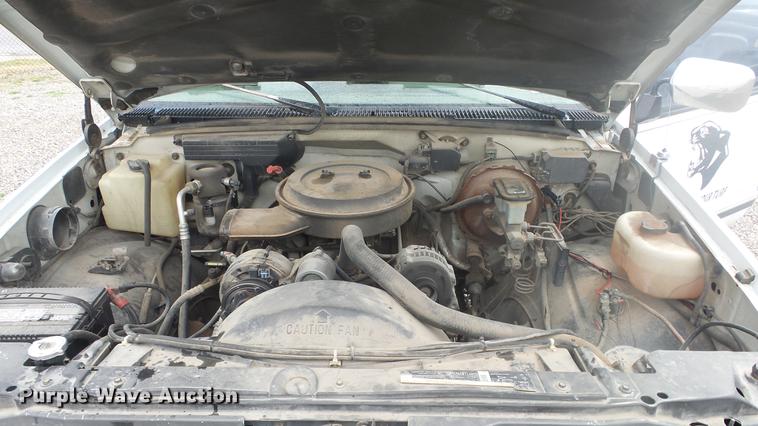 image for item DC3074 1994 Chevrolet 1500 Ext. Cab pickup truck