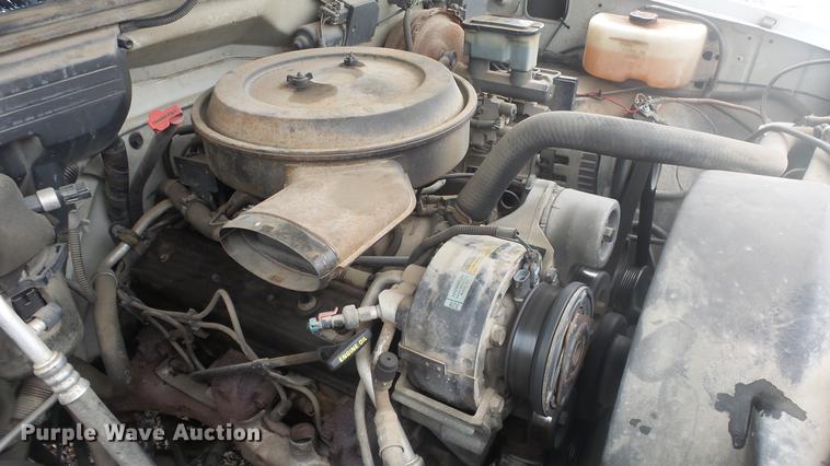 image for item DC3074 1994 Chevrolet 1500 Ext. Cab pickup truck