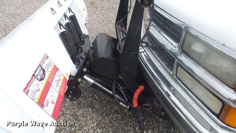 image for item DC3074 1994 Chevrolet 1500 Ext. Cab pickup truck