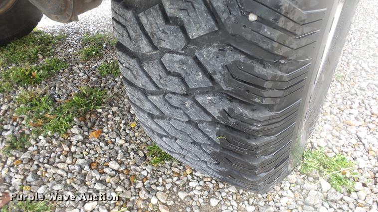 image for item DC3074 1994 Chevrolet 1500 Ext. Cab pickup truck