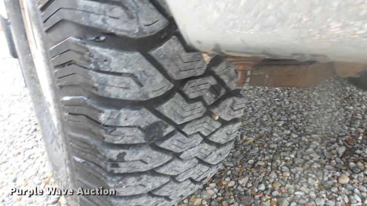 image for item DC3074 1994 Chevrolet 1500 Ext. Cab pickup truck