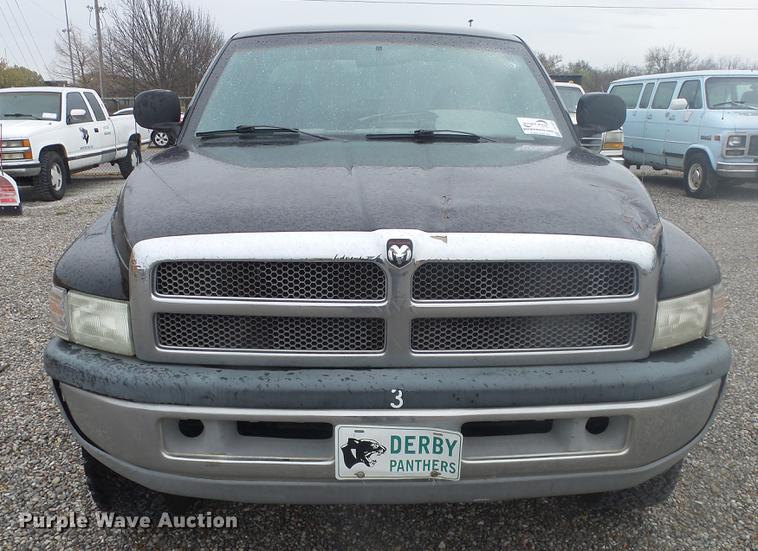 image for item DC3075 1999 Dodge Ram 1500 Quad Cab pickup truck