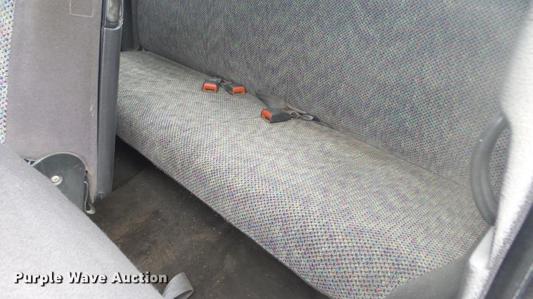 image for item DC3075 1999 Dodge Ram 1500 Quad Cab pickup truck