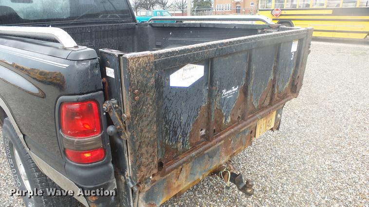 image for item DC3075 1999 Dodge Ram 1500 Quad Cab pickup truck