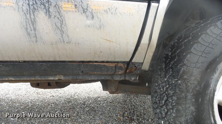 image for item DC3075 1999 Dodge Ram 1500 Quad Cab pickup truck