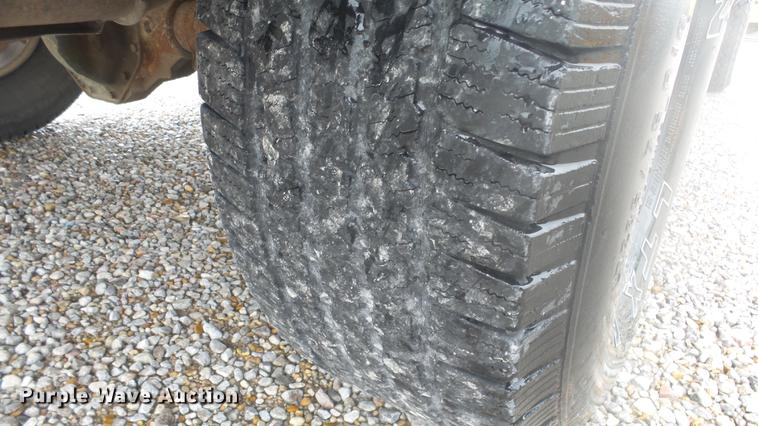 image for item DC3075 1999 Dodge Ram 1500 Quad Cab pickup truck