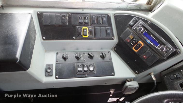 image for item DC3082 2008 Blue Bird Vision school bus