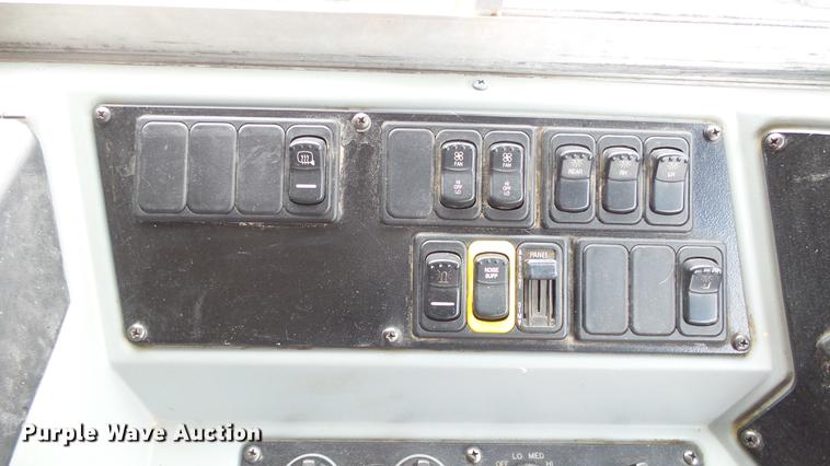 image for item DC3082 2008 Blue Bird Vision school bus