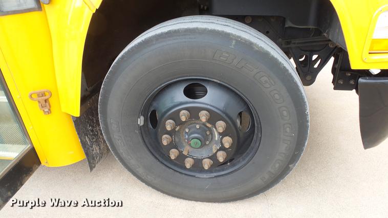 image for item DC3082 2008 Blue Bird Vision school bus