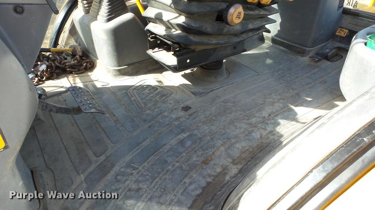 image for item DC3091 1999 JCB 214S Series 3 backhoe