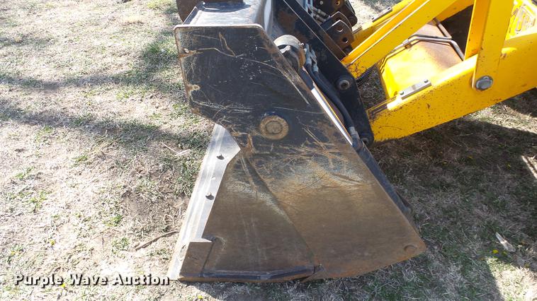 image for item DC3091 1999 JCB 214S Series 3 backhoe