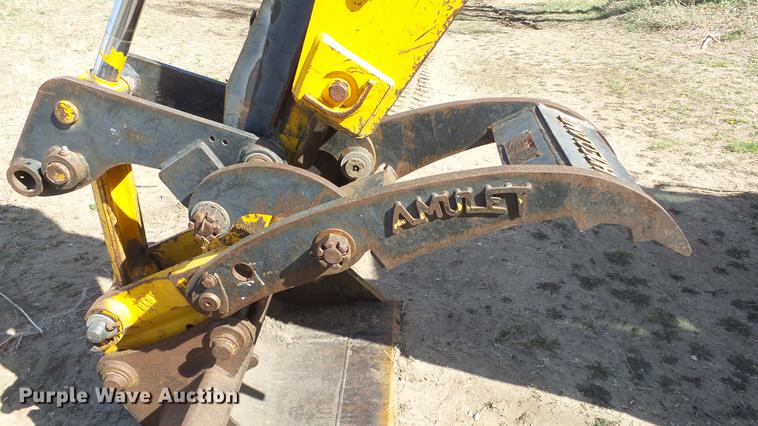 image for item DC3091 1999 JCB 214S Series 3 backhoe