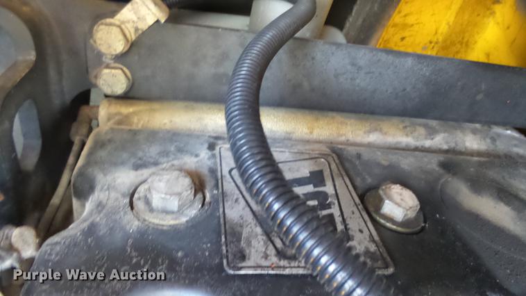 image for item DC3091 1999 JCB 214S Series 3 backhoe