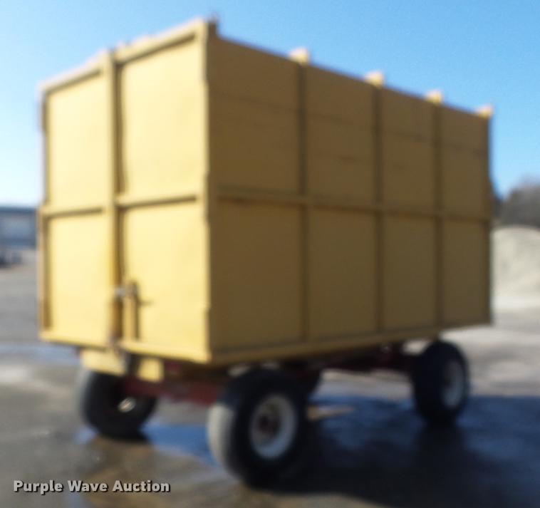 image for item DC7379 2003 shop built leaf collection wagon